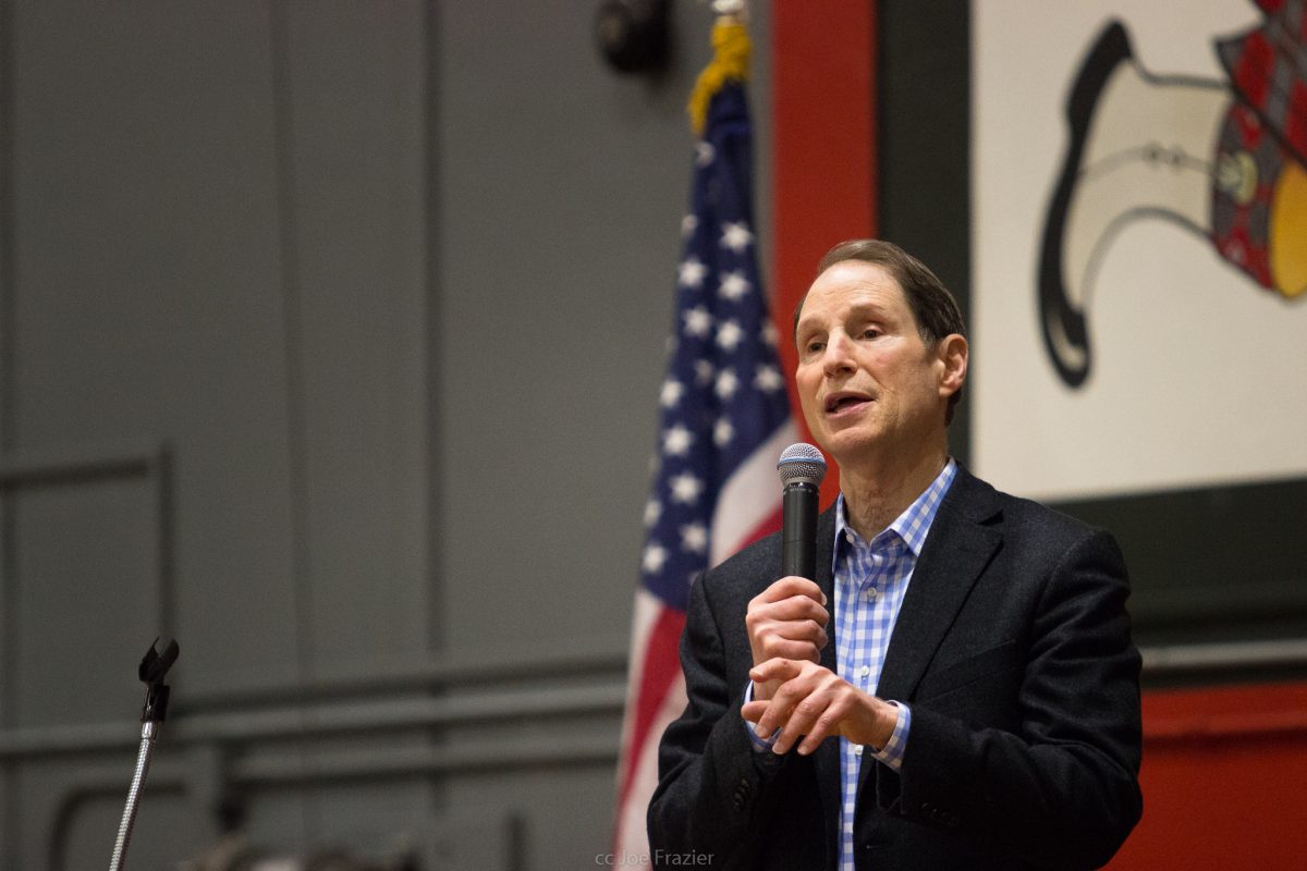 Wyden USA RIGHTS Act