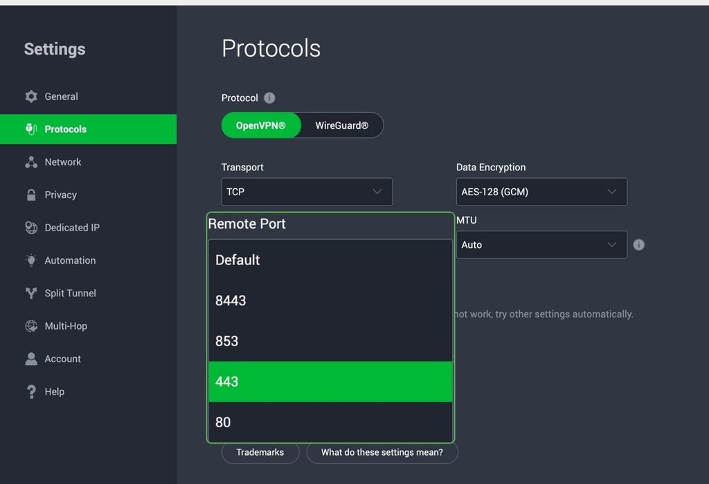 PIA VPN protocols options with Remote Port options open and 443 highlighted.