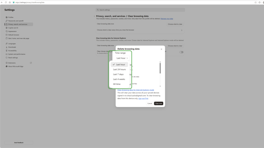 The menu with different time frame options for deleting browsing data is open.